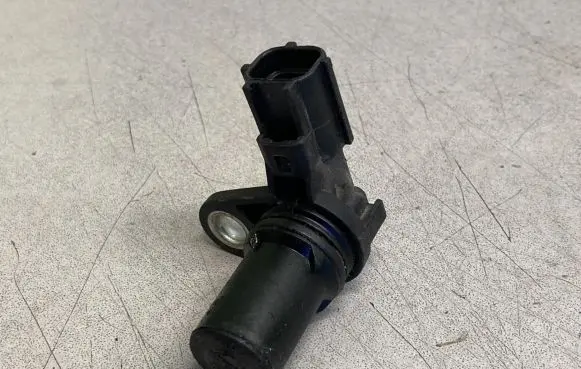 Ford Mondeo Mk III Crankshaft speed sensor 0986280477