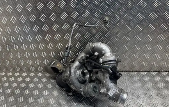 Mercedes-Benz E W212 Turbo A6510906280 10009700081 R50251130