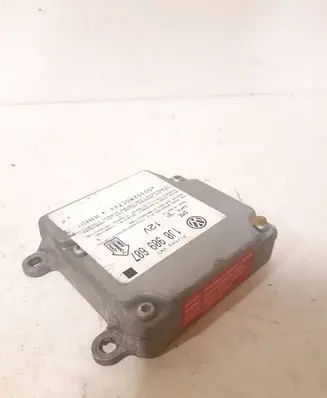 Volkswagen PASSAT B5 Airbag control unit/module 1J0909607
