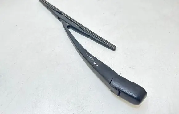 Nissan X-Trail T31 Rear wiper blade arm 39852
