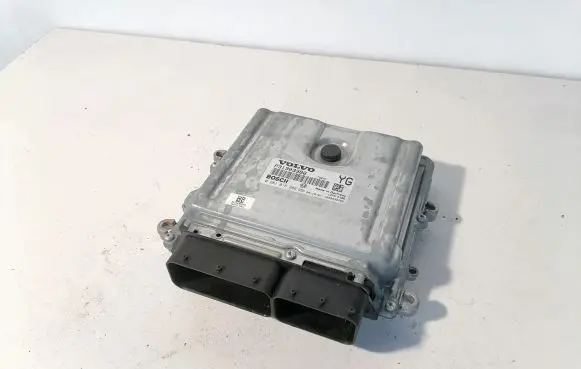 Volvo XC60 Engine control unit/module 31303388