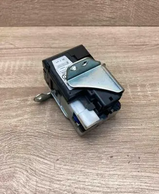 Toyota Corolla Verso AR10 Ignition lock 2584AR124KTY 2004DJ1452