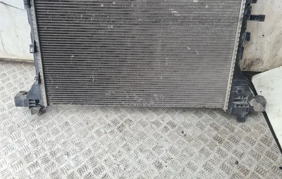 Renault Master III Coolant radiator 214106556R MR719001 0210330