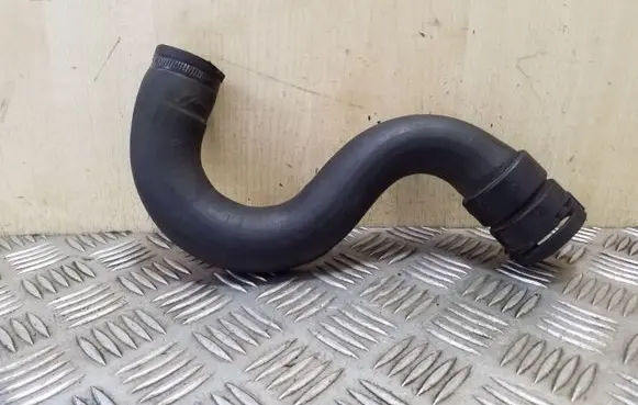 Volvo S80 Engine coolant pipe/hose 6G918260JB