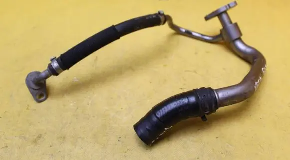 Porsche Cayenne (9PA) Turbo turbocharger oiling pipe/hose
