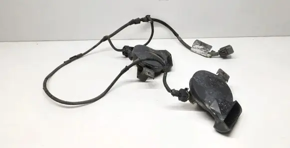Volvo V70 Horn signal 9178849 9178848