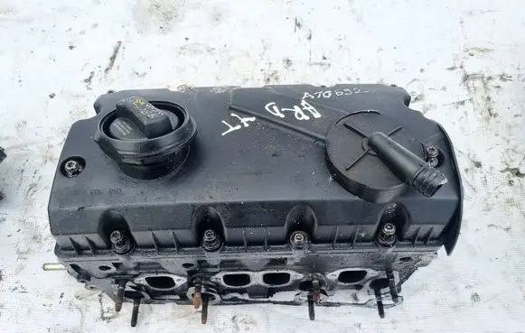 Skoda Superb B5 (3U) Engine head 038103373R