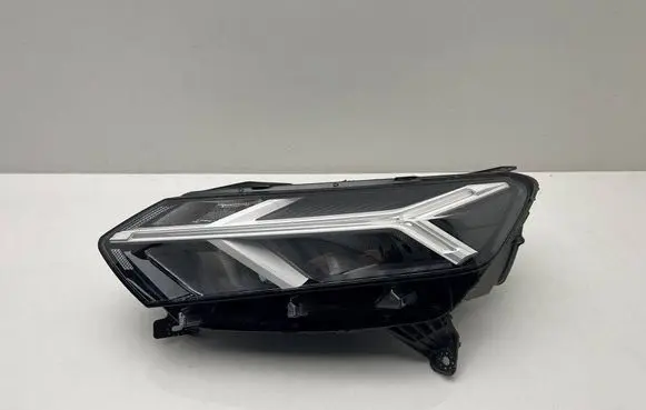 Dacia Sandero III Headlight/headlamp 260601750R