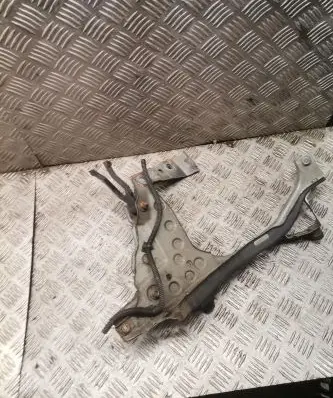 Opel Zafira B Headlight/headlamp mounting bracket 13145253