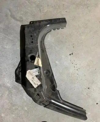 Lexus ES 250 - 300 - 330 Front strut bar 6113106120