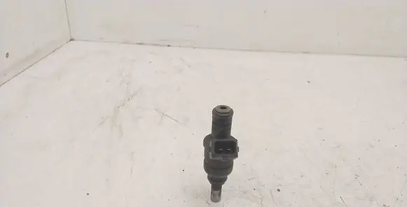 BMW 5 E60 E61 Fuel injector 1427240