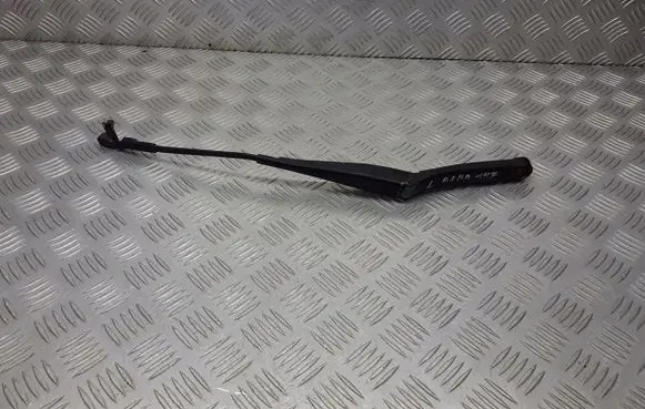 Alfa Romeo 147 Front wiper blade arm