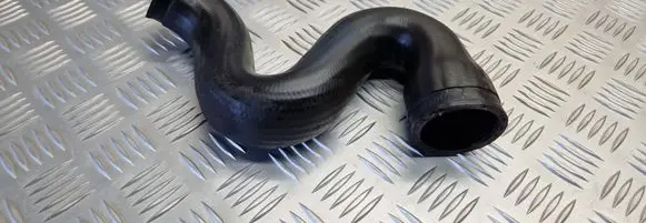 Intercooler hose/pipe