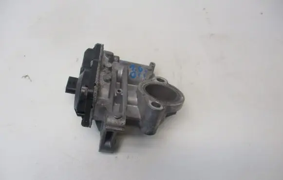 Opel Vivaro EGR valve