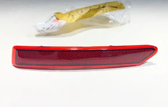Audi Q3 F3 Rear tail light reflector 83F945105B