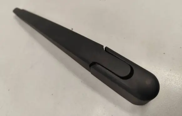Peugeot 308 Rear wiper blade arm 