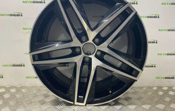 R18 alloy rim