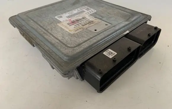 Audi Q7 4L Engine control unit/module 4L0907551A 4L0990990D