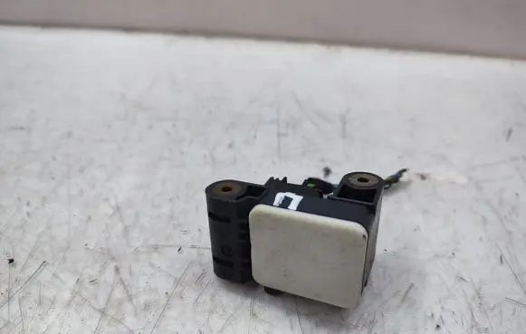BMW X3 E83 Airbag deployment crash/impact sensor 6911003