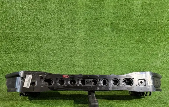 Ford Focus Front bumper support beam BM51A10922BE