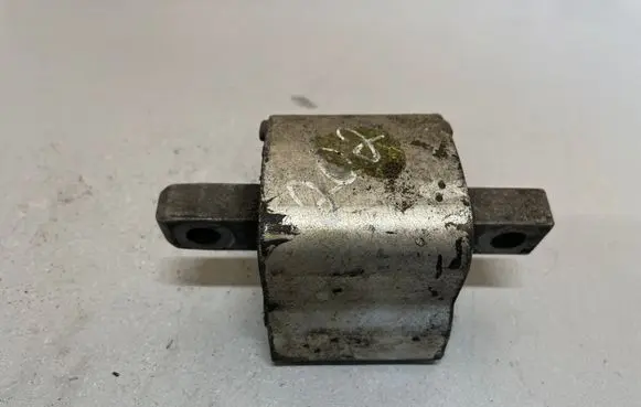 Mercedes-Benz C W202 Gearbox mount
