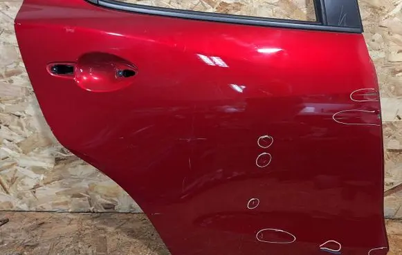 Mazda 2 Rear door