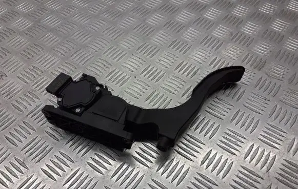 Seat Ibiza III (6L) Accelerator throttle pedal 6Q1721503A