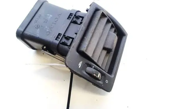 Volvo S40 Dash center air vent grill y01103m y01128
