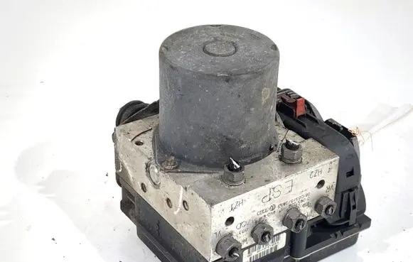 Audi A4 S4 B8 8K ABS Pump 8K0614517CD