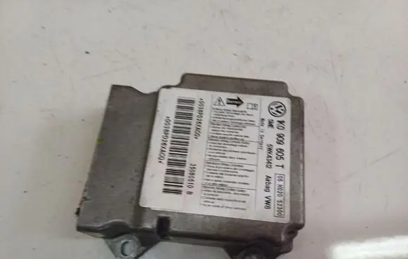 Volkswagen Golf V Airbag control unit/module 1K0909605T