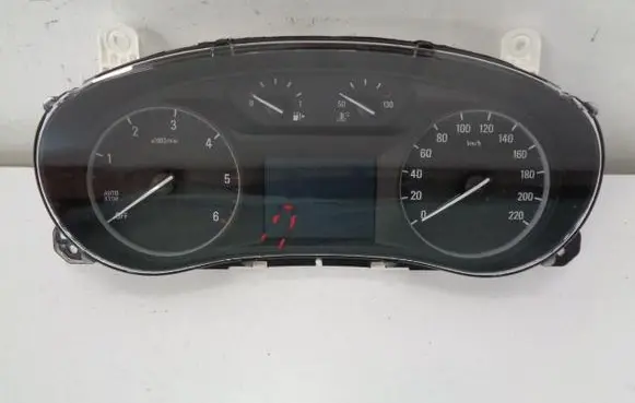 Opel Mokka Speedometer (instrument cluster)
