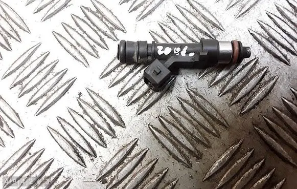 Chevrolet Captiva Fuel injector 0280158099