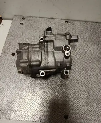 Toyota Yaris Air conditioning (A/C) compressor (pump) 0422001350 ES14C