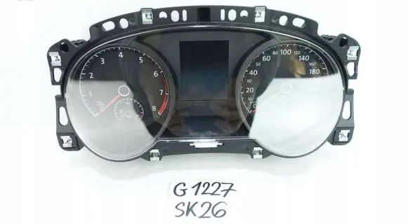 Volkswagen Golf Sportsvan Speedometer (instrument cluster) 517920740E