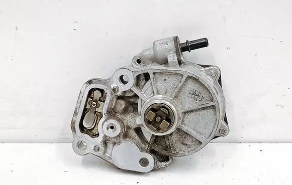 Buick Encore I Vacuum pump 9140301700 03220617