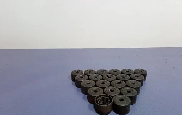 Nuts/bolts