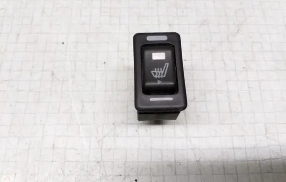 Nissan Primera Seat heating switch 261247