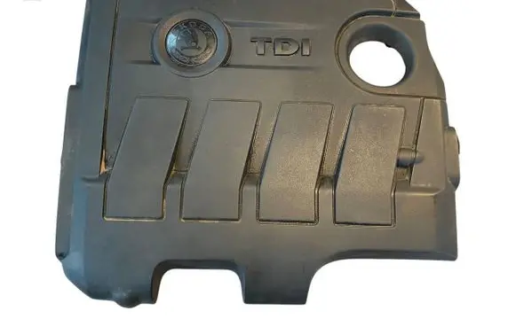 Skoda Yeti (5L) Engine cover (trim) 03L103925J 03L103925K