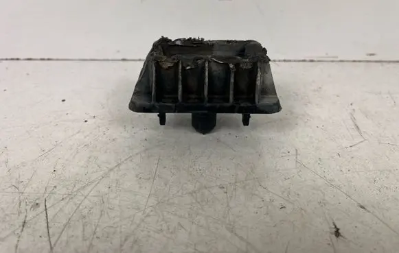 BMW 1 E81 E87 Jacking socket point 51717123311
