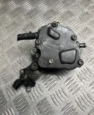 Audi A4 S4 B6 8E 8H Vacuum pump 038145209A