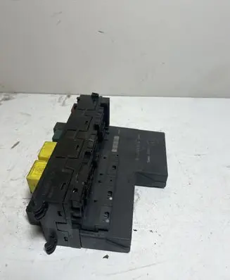Mercedes-Benz E W211 Fuse module 0225455332