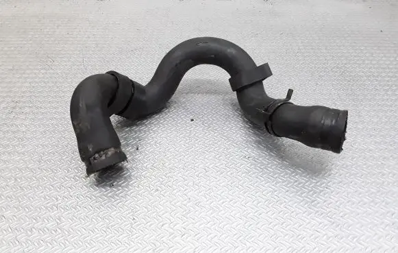 Mercedes-Benz Vito Viano W638 Engine coolant pipe/hose