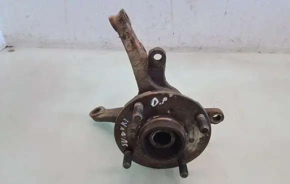 Suzuki Swift Cultus Front wheel hub