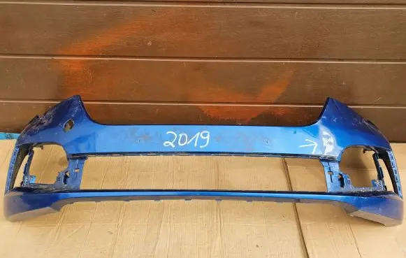 Skoda Scala Front bumper 657807221