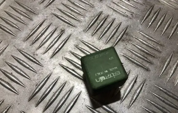 Peugeot 306 Other relay bitron160198
