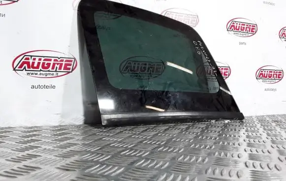 Mazda Premacy Rear side window 43R005844