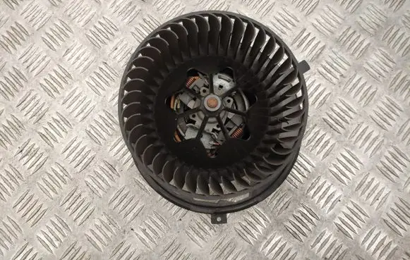 Audi TT TTS Mk2 Heater fan/blower 195002 87072