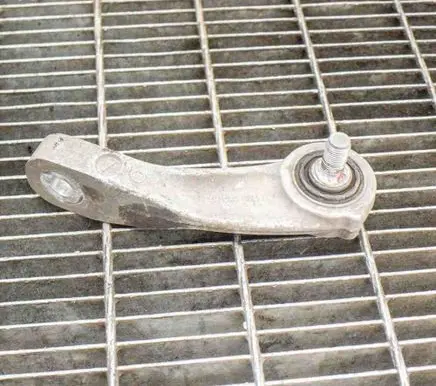 Front anti-roll bar/stabilizer link