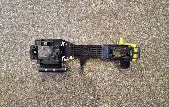 Subaru Legacy Front door exterior handle/bracket 