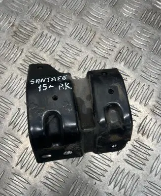 Battery bracket